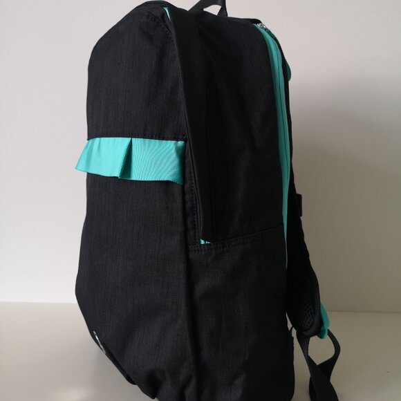 NWT IVIVVA by LULULEMON Black Teal Back At It Backpack One Size OS - Picture 2 of 9